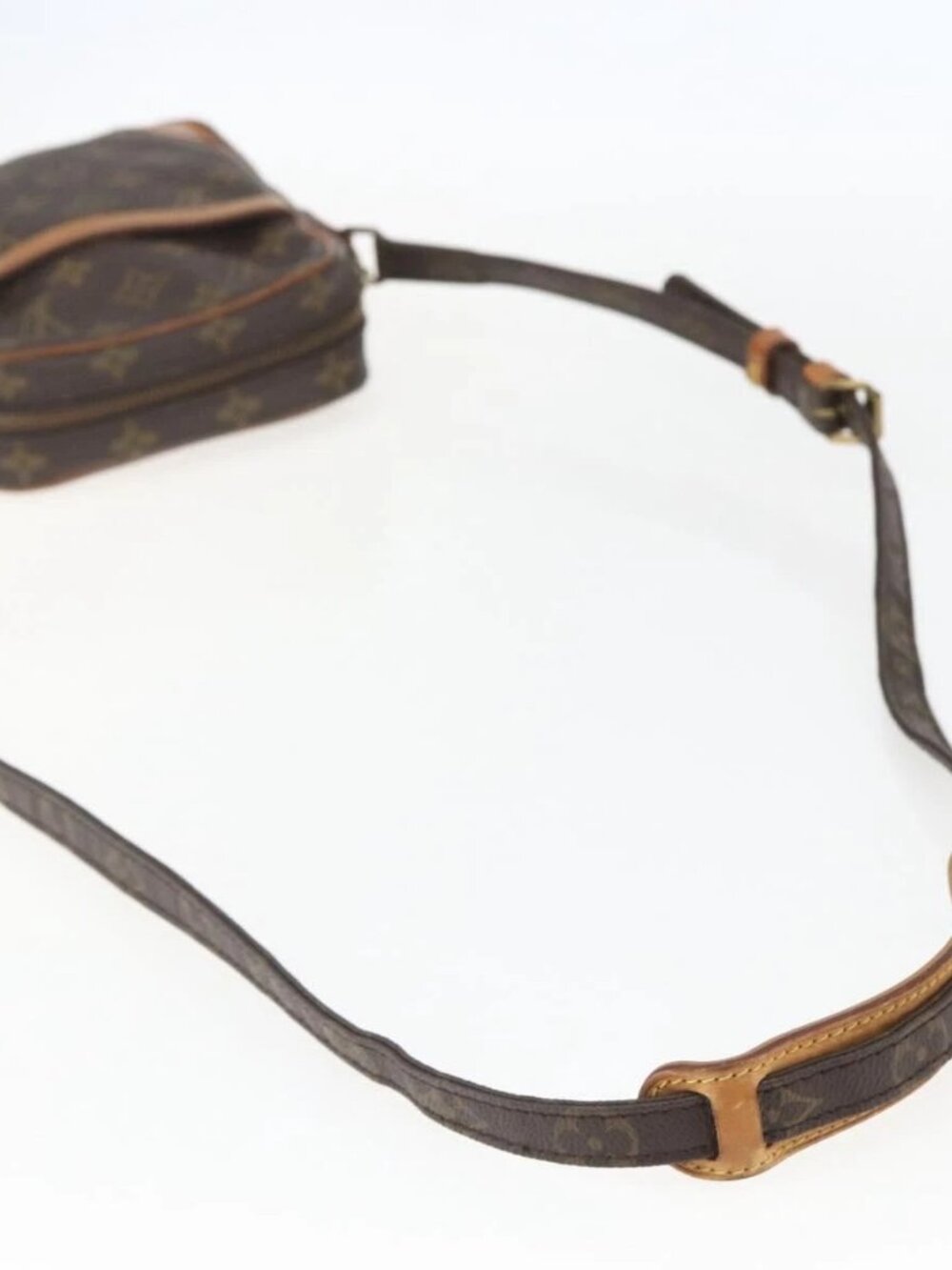 LOUIS VUITTON Monogram Danube Shoulder Bag M45266 LV Auth 158329 - Picture 8 of 16